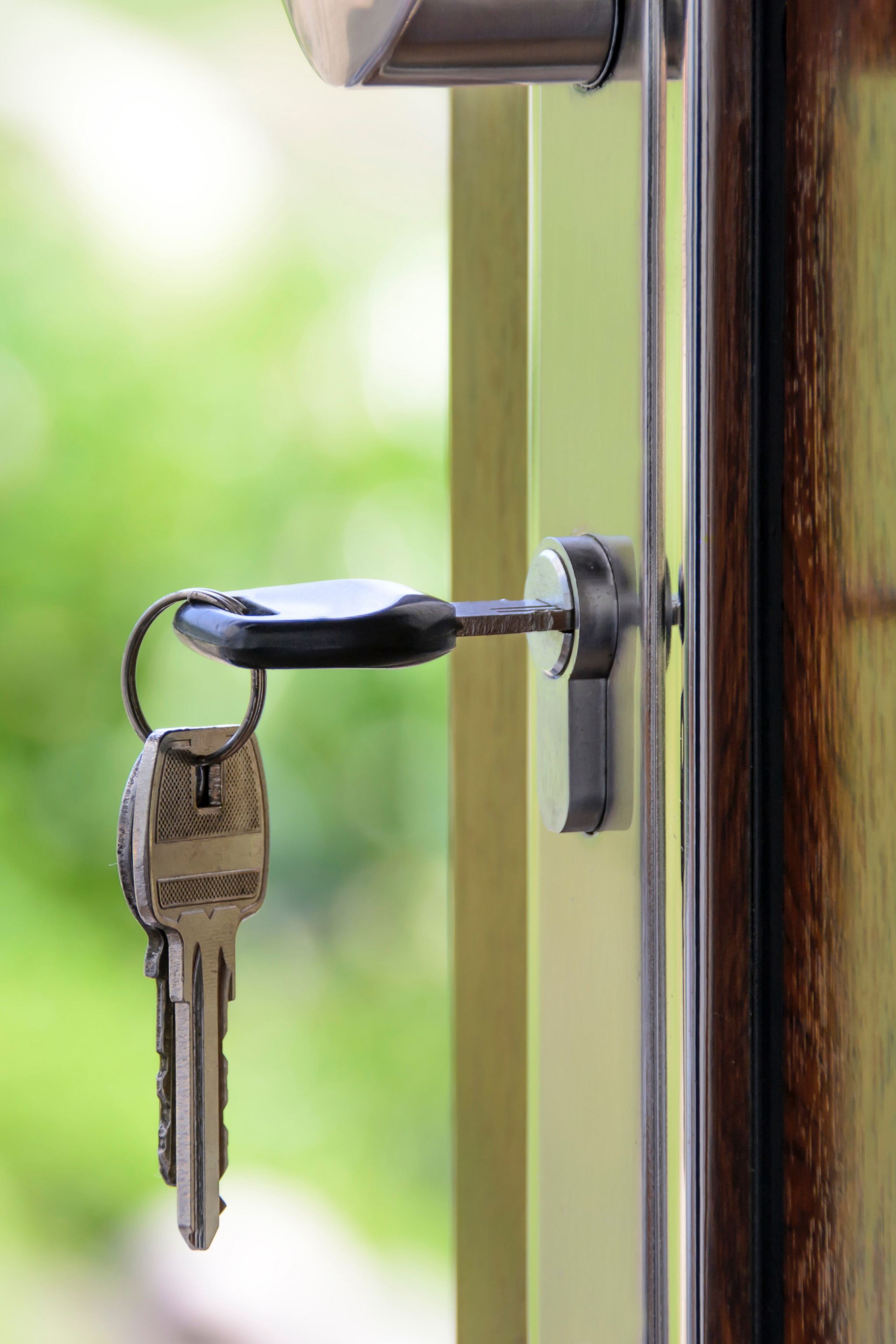 keys in a door lock