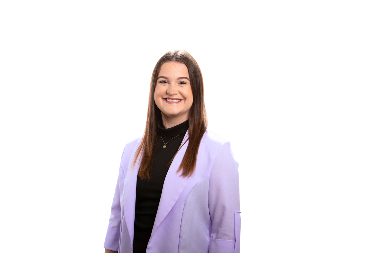 Headshot of Ally B. McManus